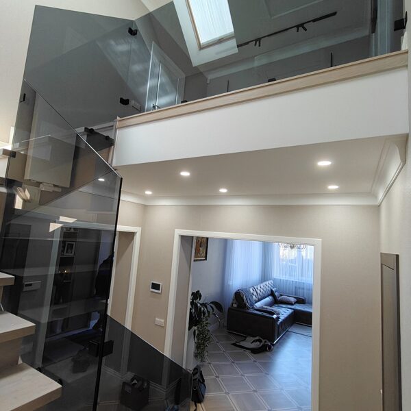 Внутрішні перила